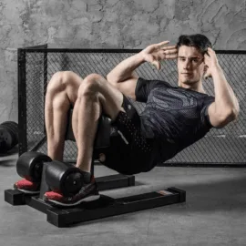 Function of the SISSY Squat Machine.