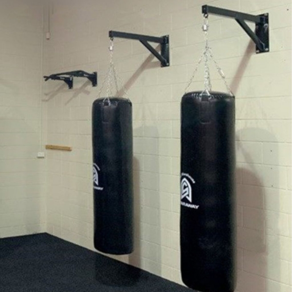 Punching bag with wall mount hanger - Black 600x600 resolution