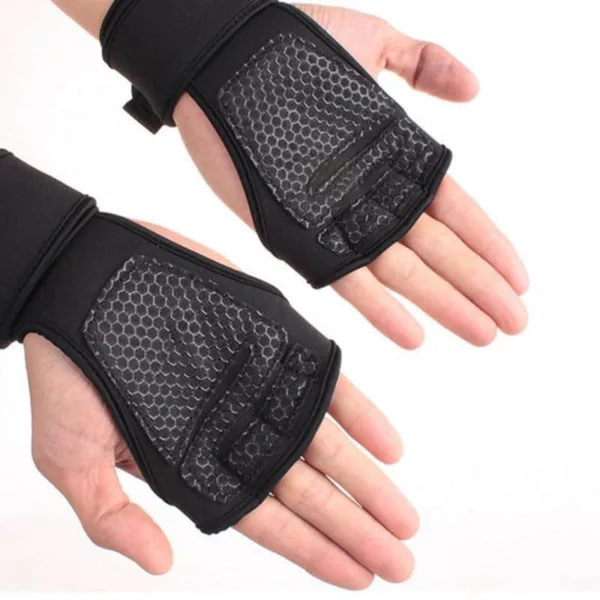 Weightlifting-Gloves placed on a workout mat for display.