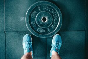 How to Choose the Right Weightlifting Equipment for Your Fitness Goals